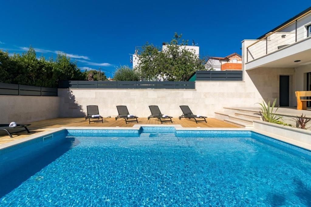 Villa Munat Ližnjan Eksteriør billede